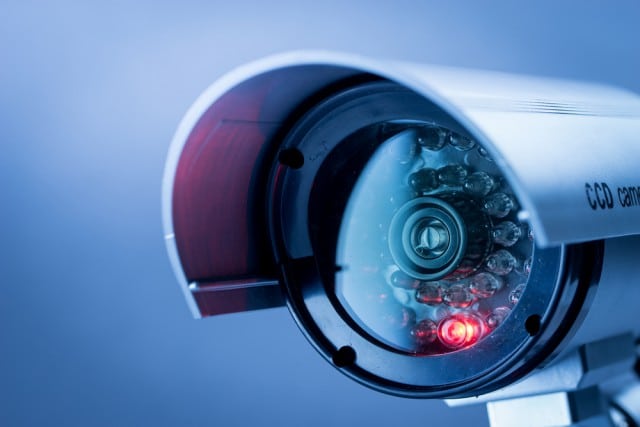 CCTV camera e1457617446948 1 - با اصطلاحات متداول در دنیای دوربین های مدار بسته آشنا شوید - آرین پادرا صنعت
